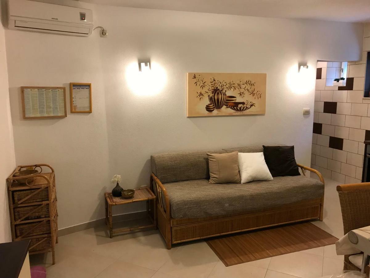 Apartman Dvor 马卡尔斯卡 外观 照片